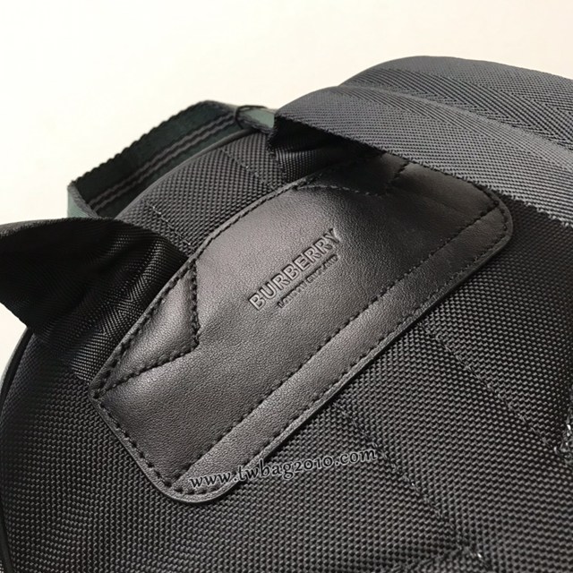 Burberry專門店新款男士雙肩包 巴寶莉Thomas Burberry專屬標識圖案提花雙肩背包 yxb1407